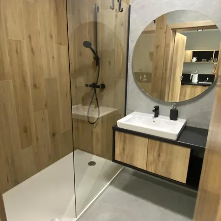 شقة Zloty Horyzont 1 *