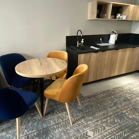 Zloty Horyzont 1 شقة شكلارسكا بوريبا